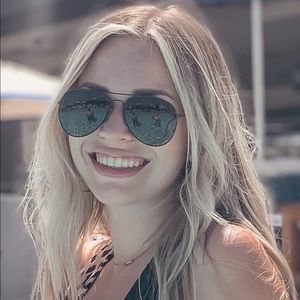 Meet your Posher, Tana